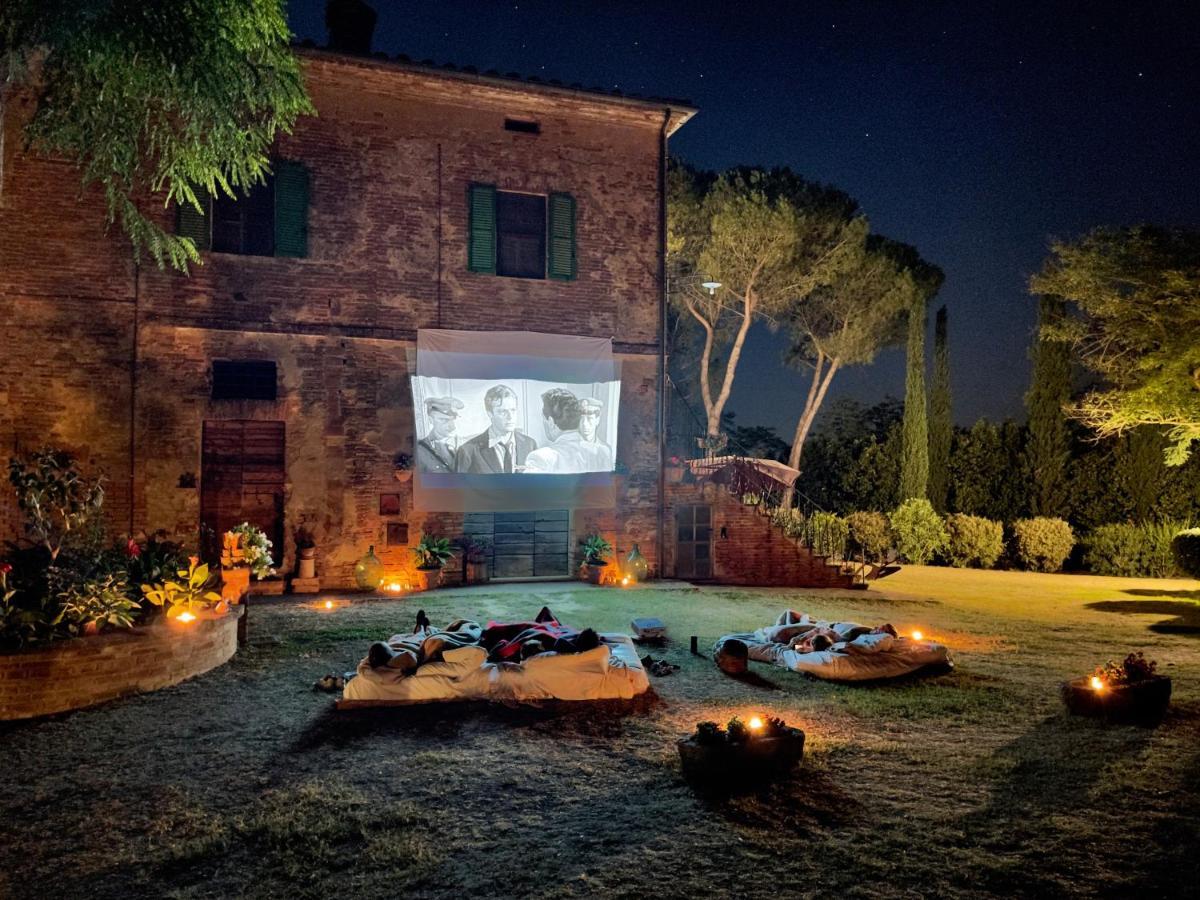 Cozzano Farm stay *